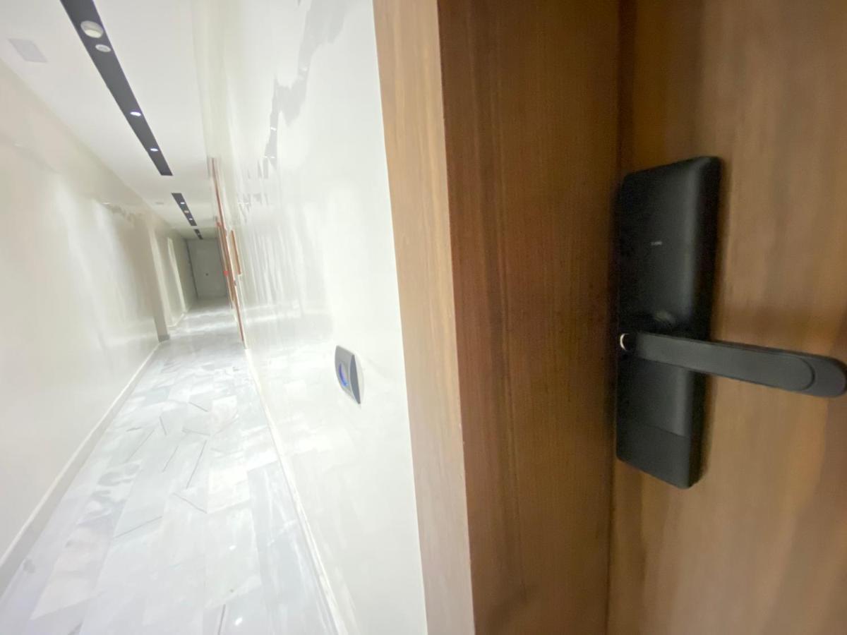 Modern 1 Bedroom 1Min From Downtown Anoual Tramway カサブランカ エクステリア 写真